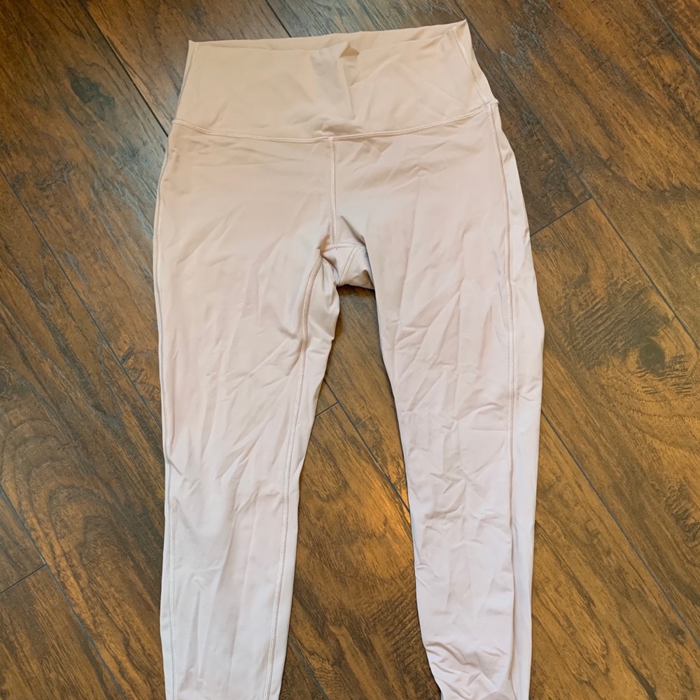 Lululemon Wunder Under size 10